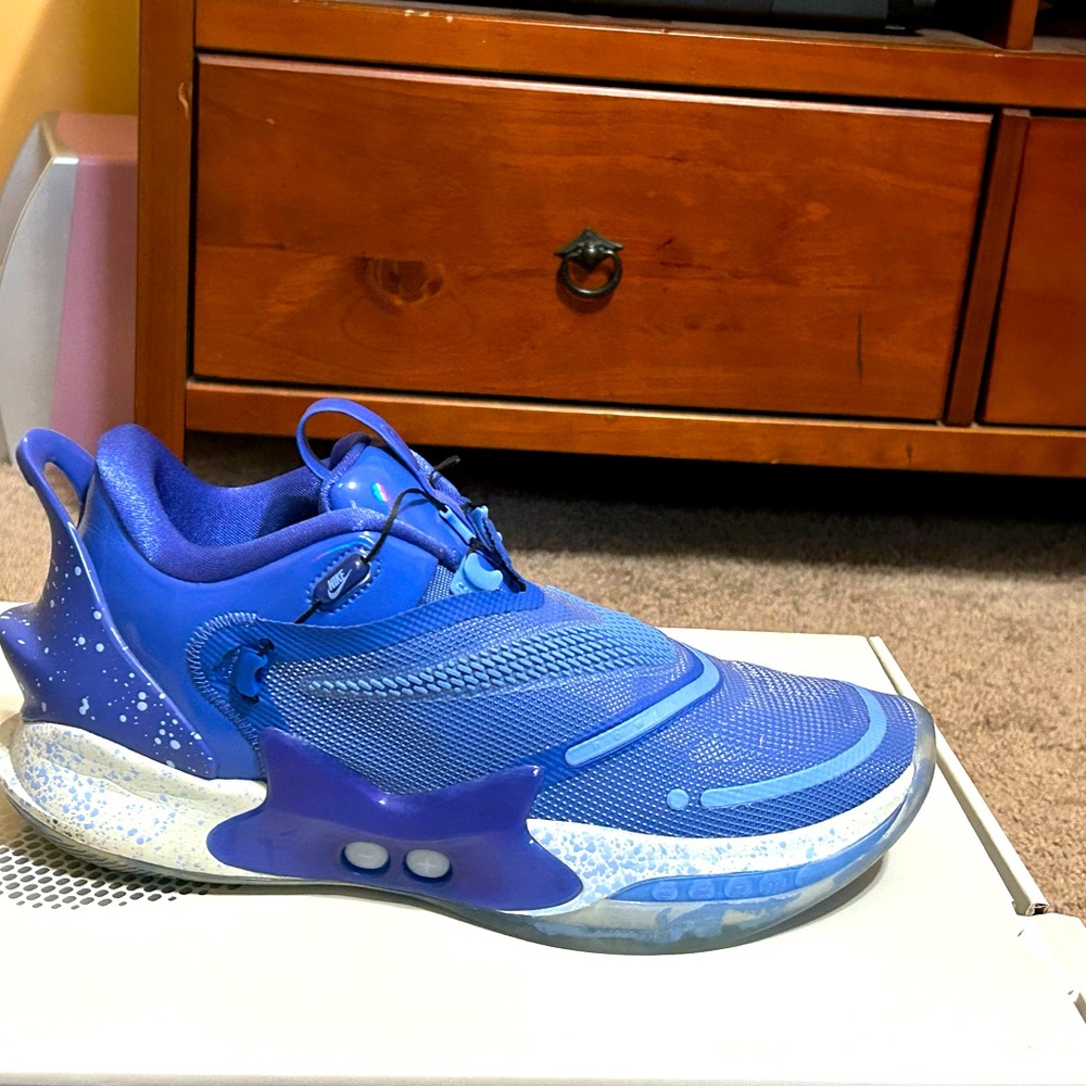 Nike Adapt BB 2.0 (Used) Size 10.5